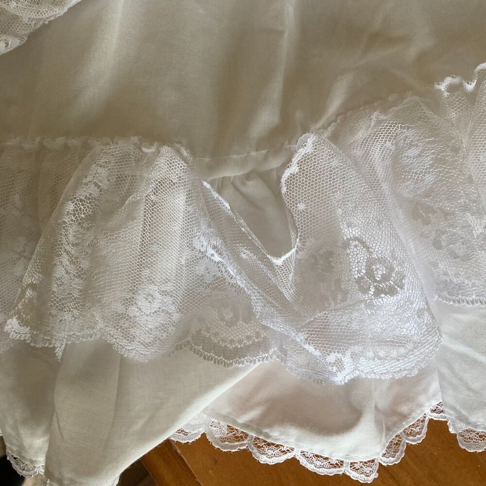 NB Vintage Christening Gown and Bonnet - Picture 6 of 11